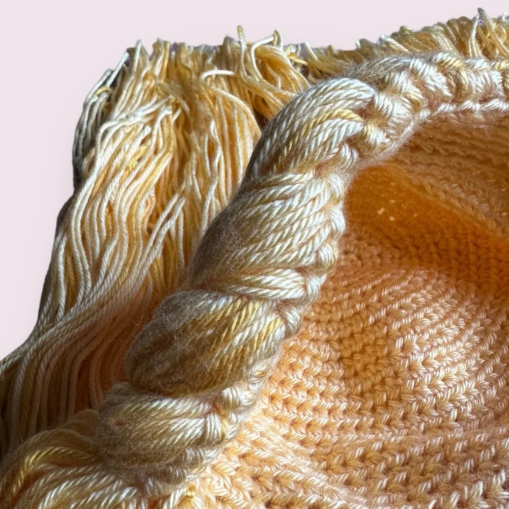 Kids Hand Made Crocheted Yarn Sleeping Beauty Blonde Wig Dress Up Costume - Picture 6 of 12